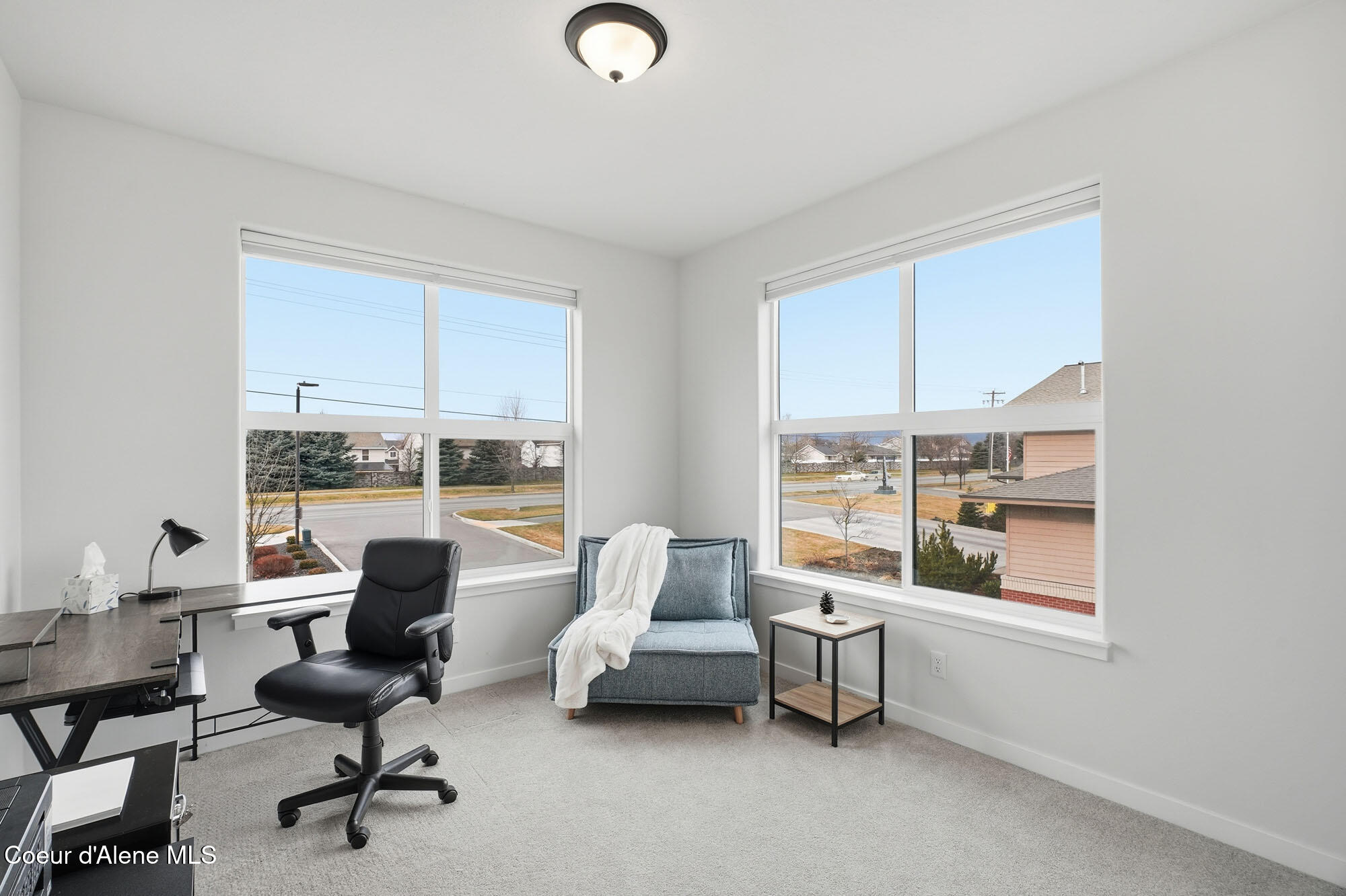 6510 North Atlas Road, Unit 207 Coeur D'Alene, ID 83815 - Photo 23 of 27 Secondary Bedroom