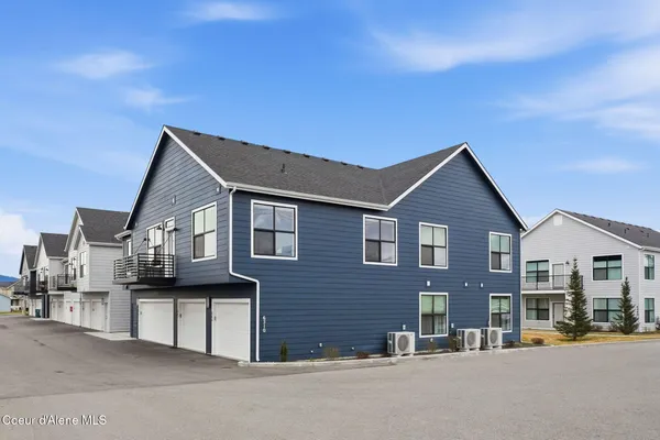 $399,000 | 6510 North Atlas Road, Unit 207, Coeur D'Alene, ID 83815