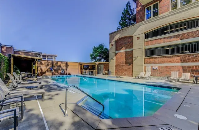 $545,000 | 3180 Mathieson Drive Northeast, Unit 807, Atlanta, GA 30305