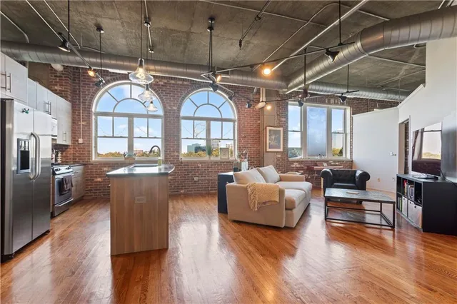 $545,000 | 3180 Mathieson Drive Northeast, Unit 807, Atlanta, GA 30305