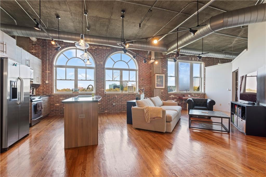 3180 Mathieson Drive Northeast, Unit 807 Atlanta, GA 30305 - Photo 5 of 22 a view of living room filled with furniture