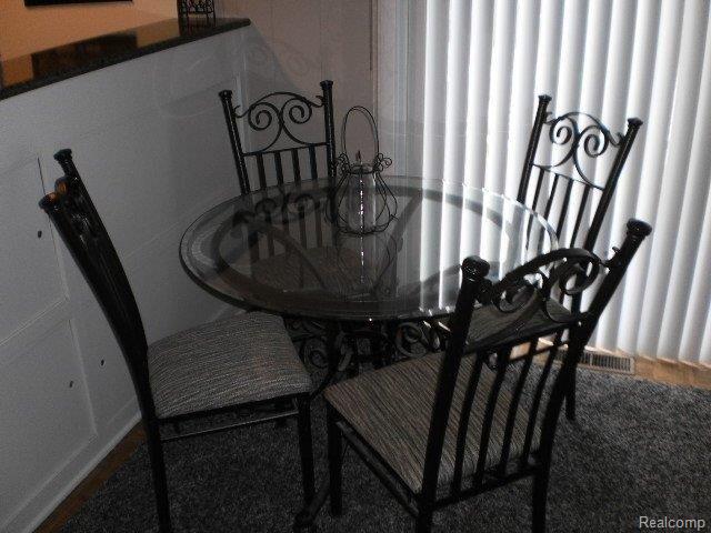 1072 Canterbury Road Grosse Pointe, MI 48236 - Photo 5 of 25 Canterbury 028.JPG
