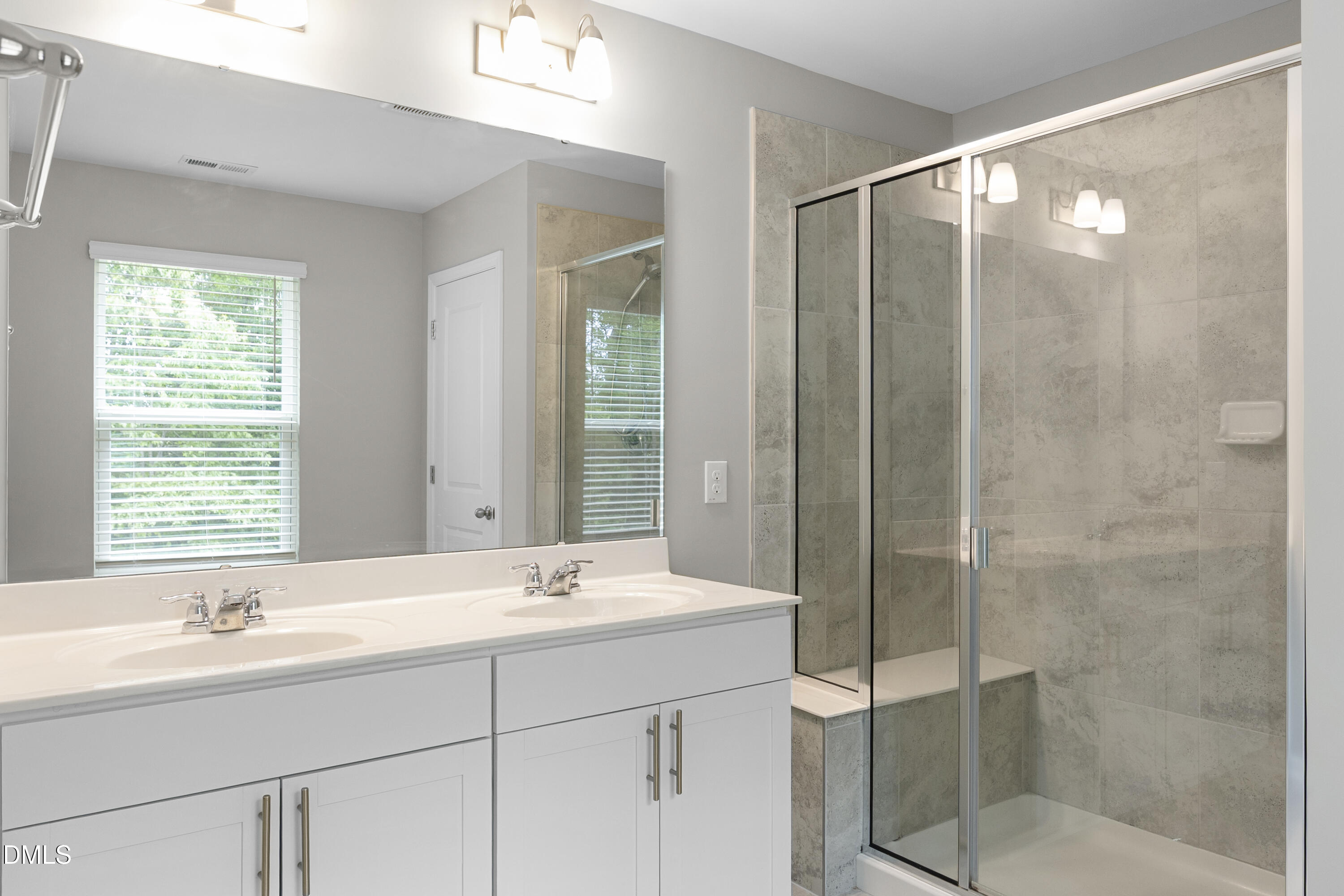 283 Summer Ranch Drive Fuquay-Varina, NC 27526 - Photo 16 of 30 16_bathA_1