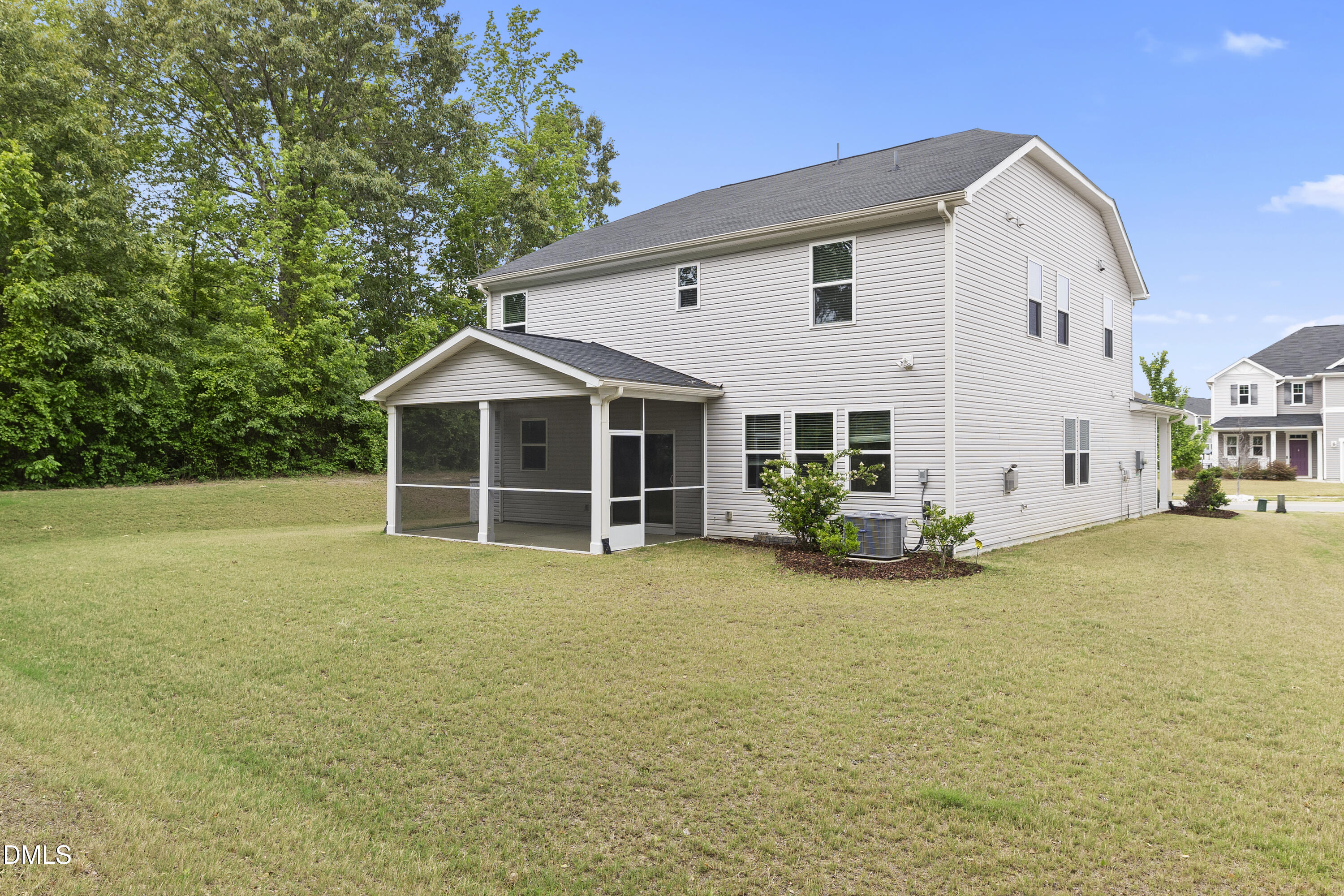 283 Summer Ranch Drive Fuquay-Varina, NC 27526 - Photo 25 of 30 25_rear_2