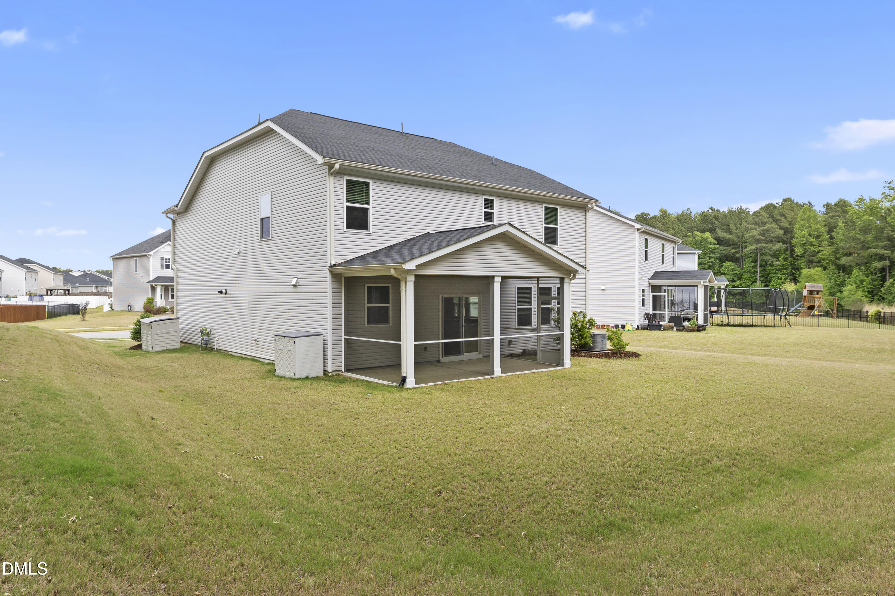 283 Summer Ranch Drive Fuquay-Varina, NC 27526 - Photo 26 of 30 26_rear_3