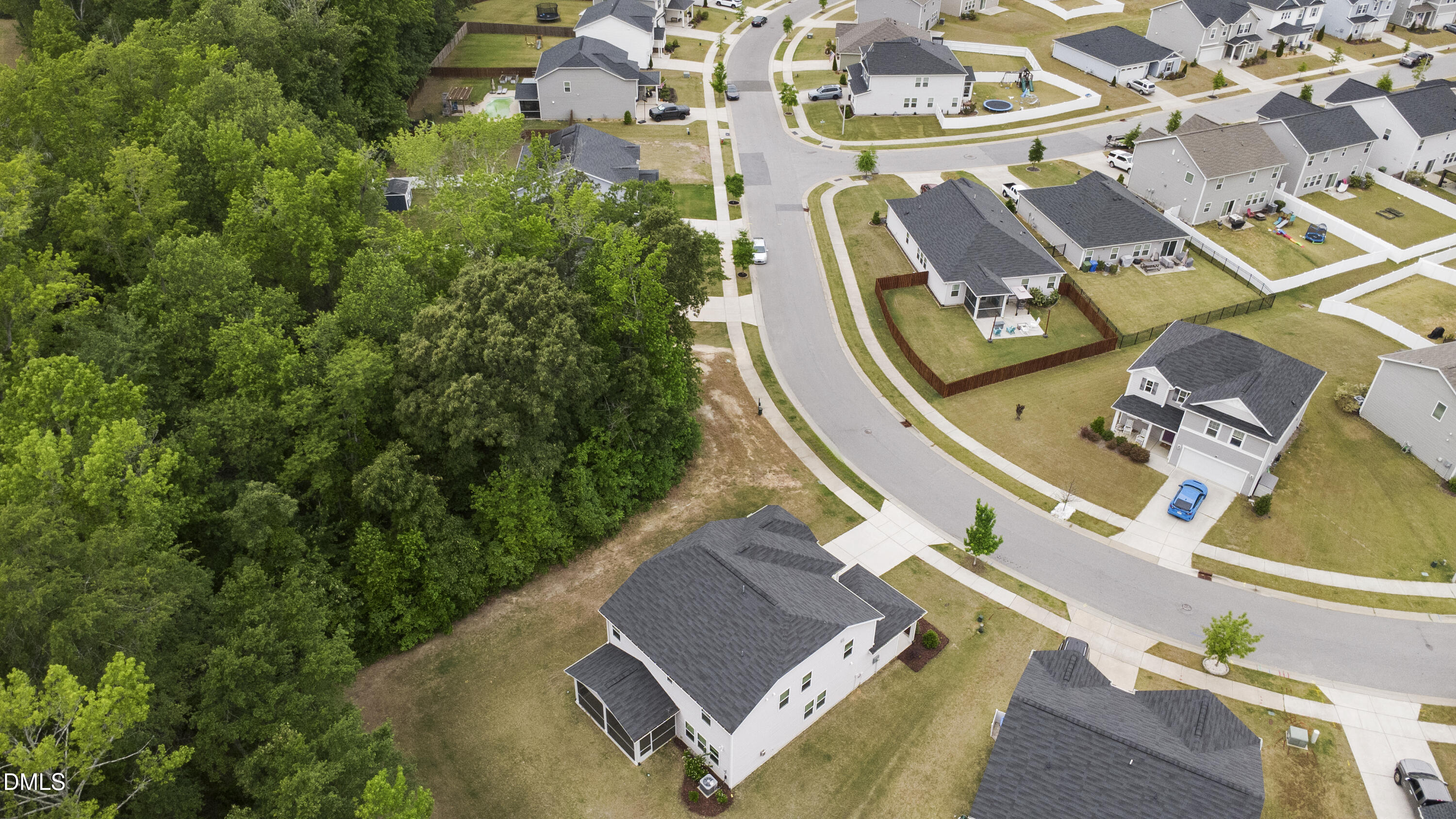 283 Summer Ranch Drive Fuquay-Varina, NC 27526 - Photo 27 of 30 27_community