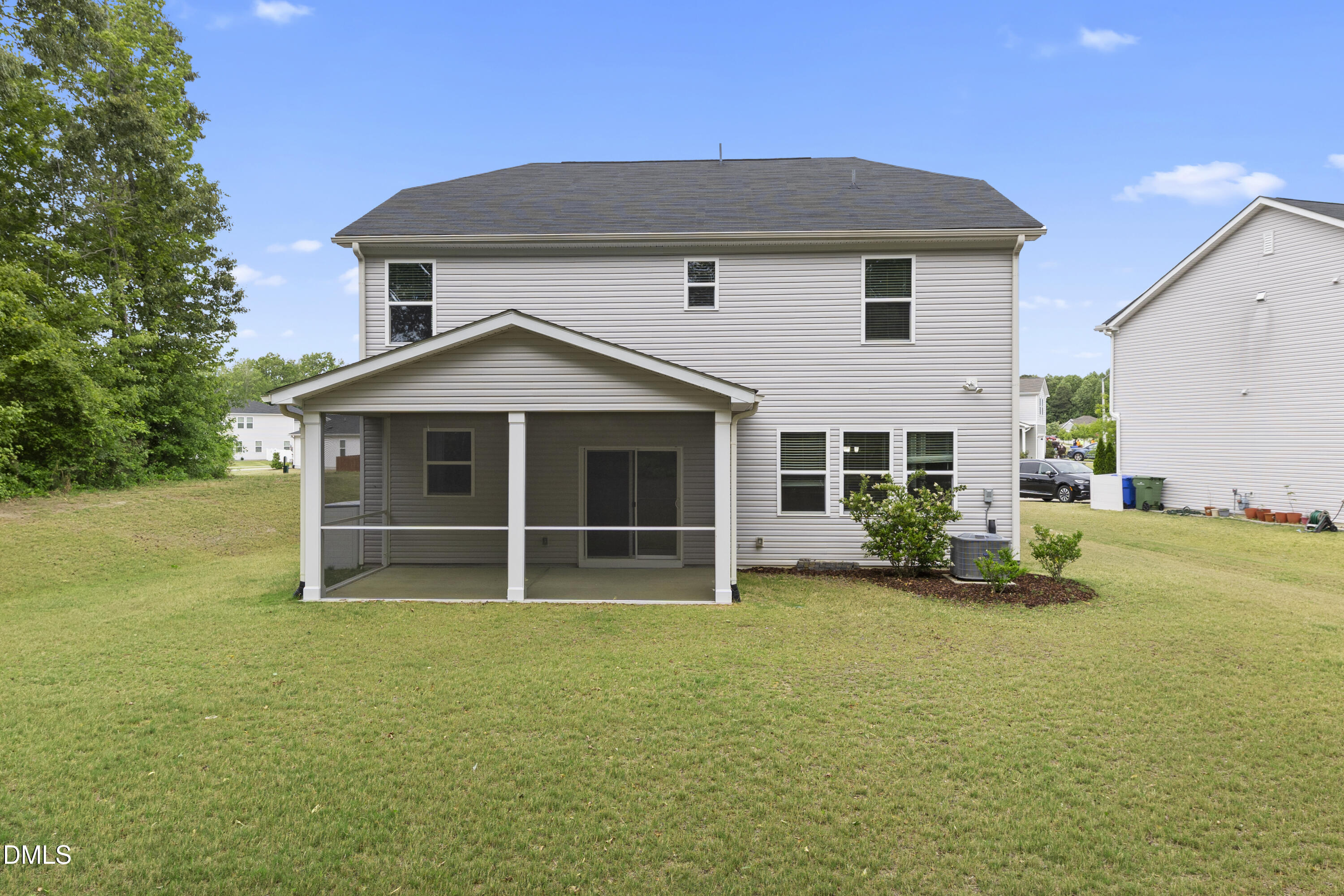 283 Summer Ranch Drive Fuquay-Varina, NC 27526 - Photo 4 of 30 04_rear_1