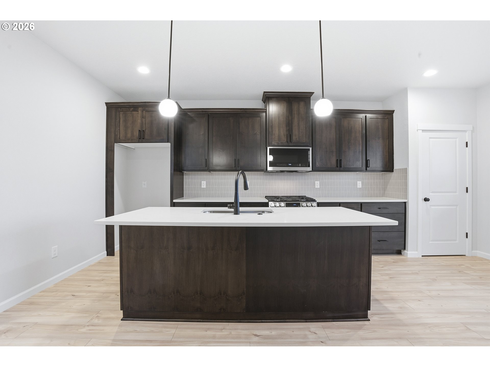 4668 Southeast 2nd Street Gresham, OR 97080 - Photo 11 of 33