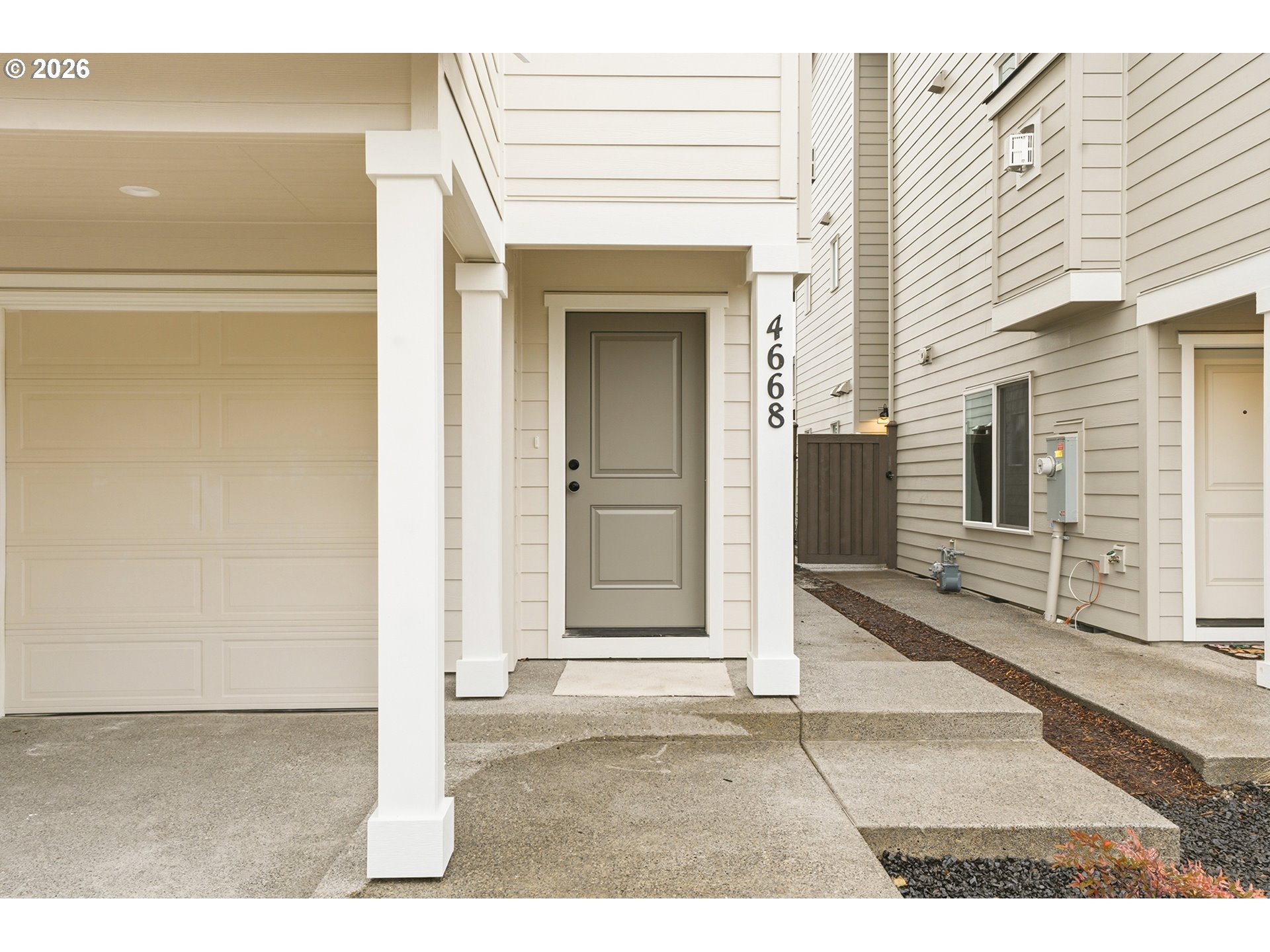 4668 Southeast 2nd Street Gresham, OR 97080 - Photo 2 of 33