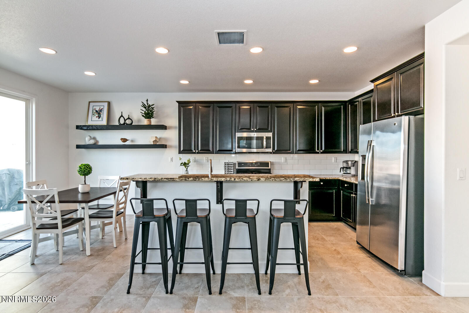 10615 Brittany Park Drive Reno, NV 89521 - Photo 6 of 30 10d