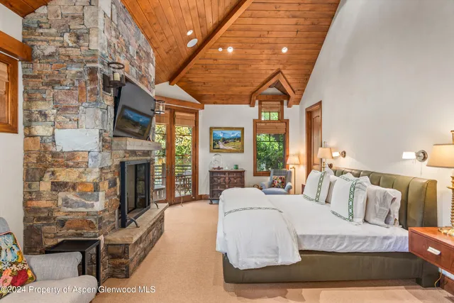 a view of a entryway door of the house