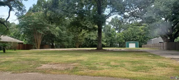 $400,000 | 8645 Glen Ellen Drive, Baton Rouge, LA 70809