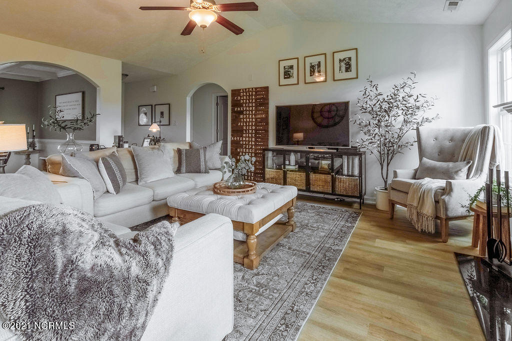277 Merin Height Road Jacksonville, NC 28546 - Photo 14 of 32 IMG_4118-HDR