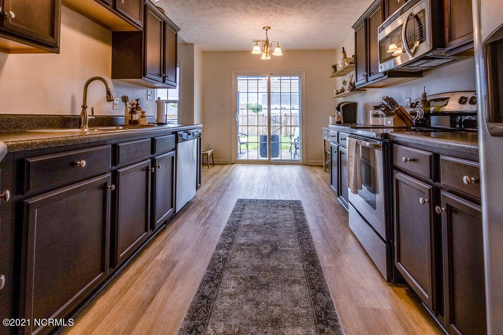 277 Merin Height Road Jacksonville, NC 28546 - Photo 24 of 32 IMG_4221-HDR