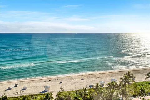 $1,199,000 | 5255 Collins Avenue, Unit 14D, Miami Beach, FL 33140