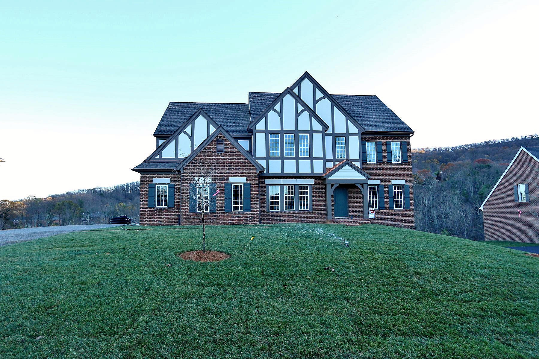 6875 Fairway Ridge Road Salem, VA 24153 - Photo 2 of 91 IMG_1617
