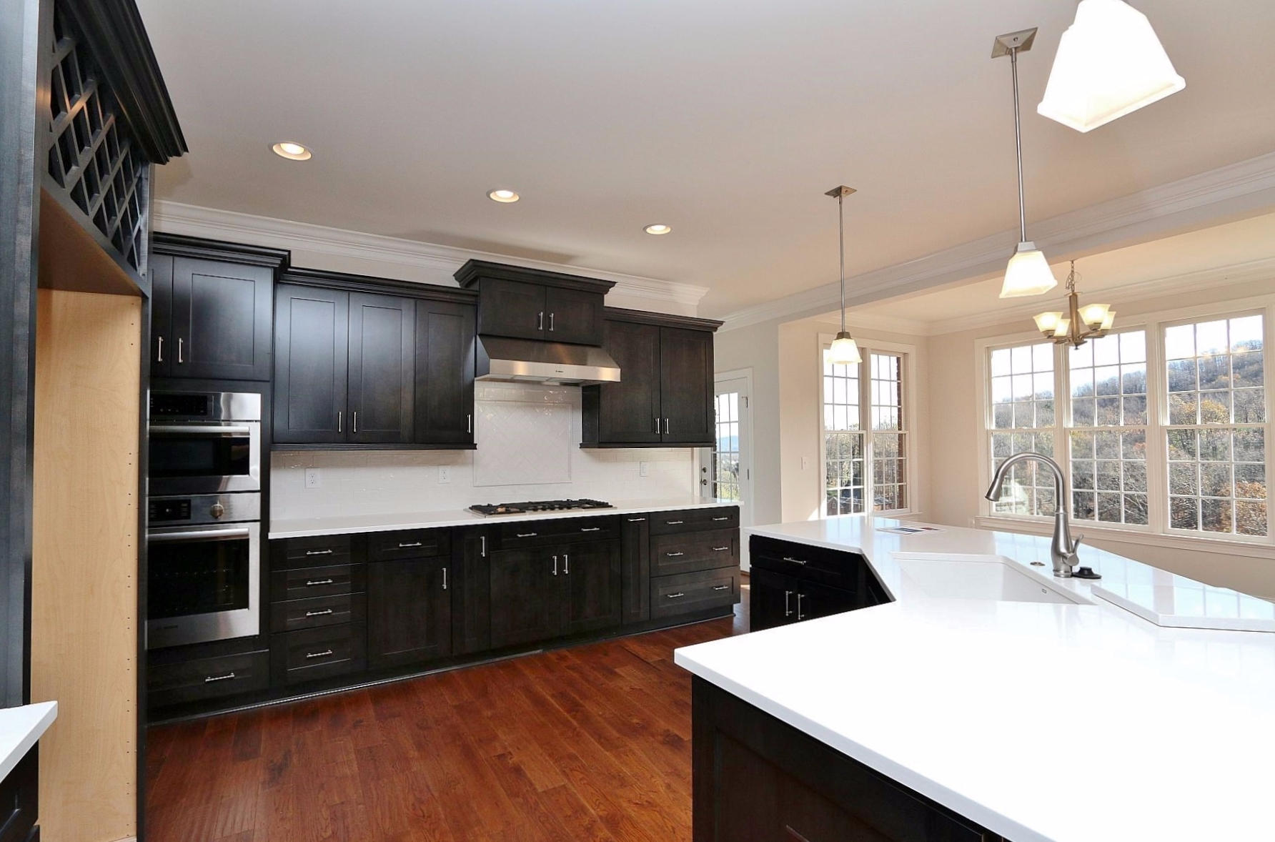 6875 Fairway Ridge Road Salem, VA 24153 - Photo 21 of 91 a large kitchen with a large counter top space