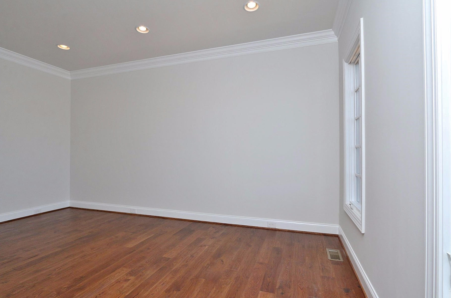 6875 Fairway Ridge Road Salem, VA 24153 - Photo 29 of 91 a view of an empty room with wooden floor