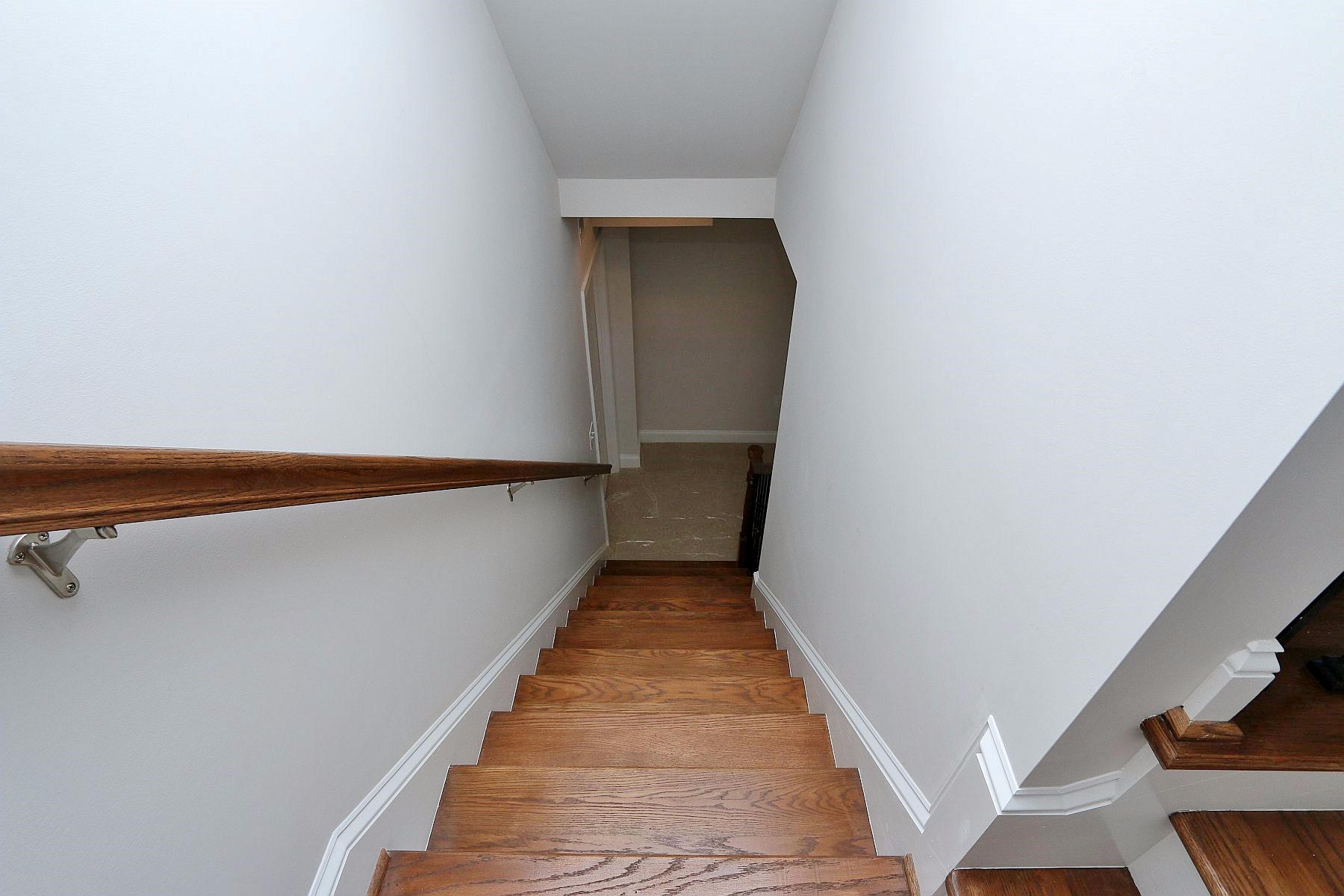 6875 Fairway Ridge Road Salem, VA 24153 - Photo 78 of 91 a view of a hallway with wooden floor