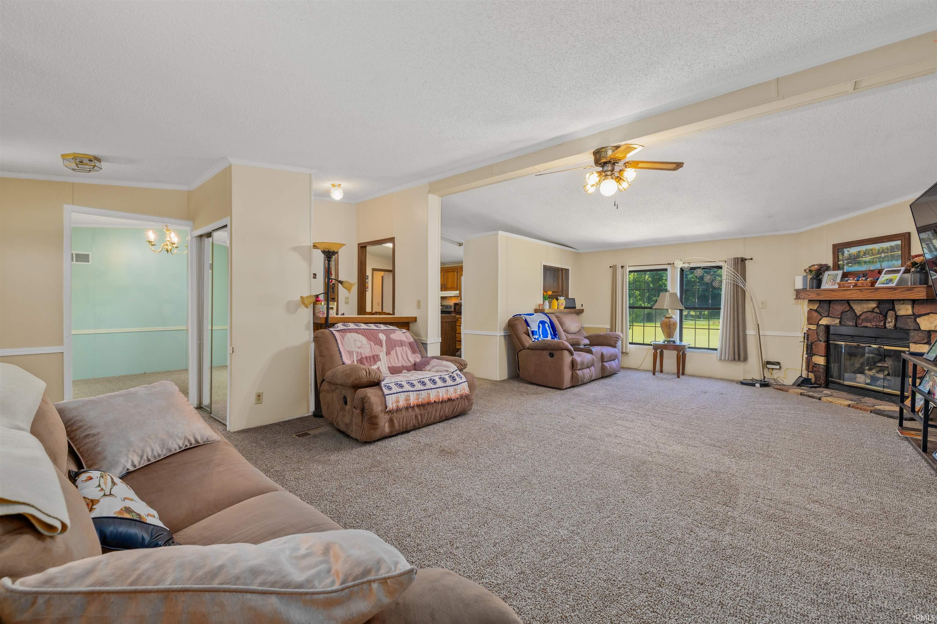 17625 Lochner Road Leo, IN 46765 - Photo 14 of 32