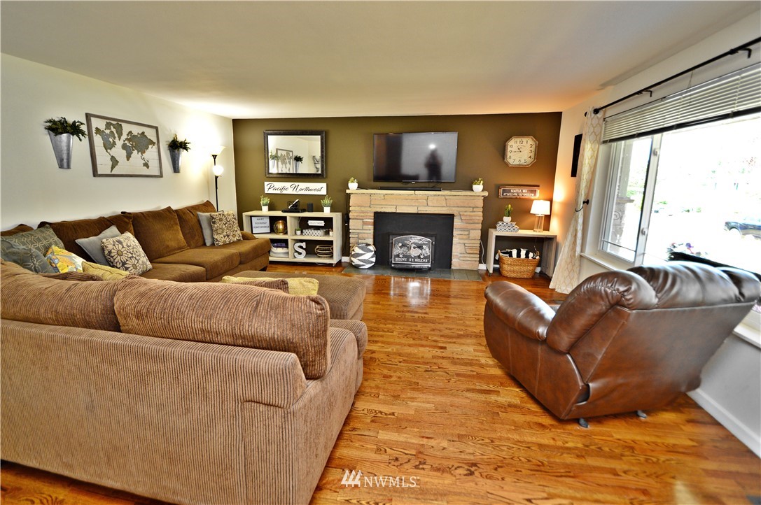 11323 Southeast 180th Place Renton, WA 98055 - Photo 13 of 27 Gallery Image 13
