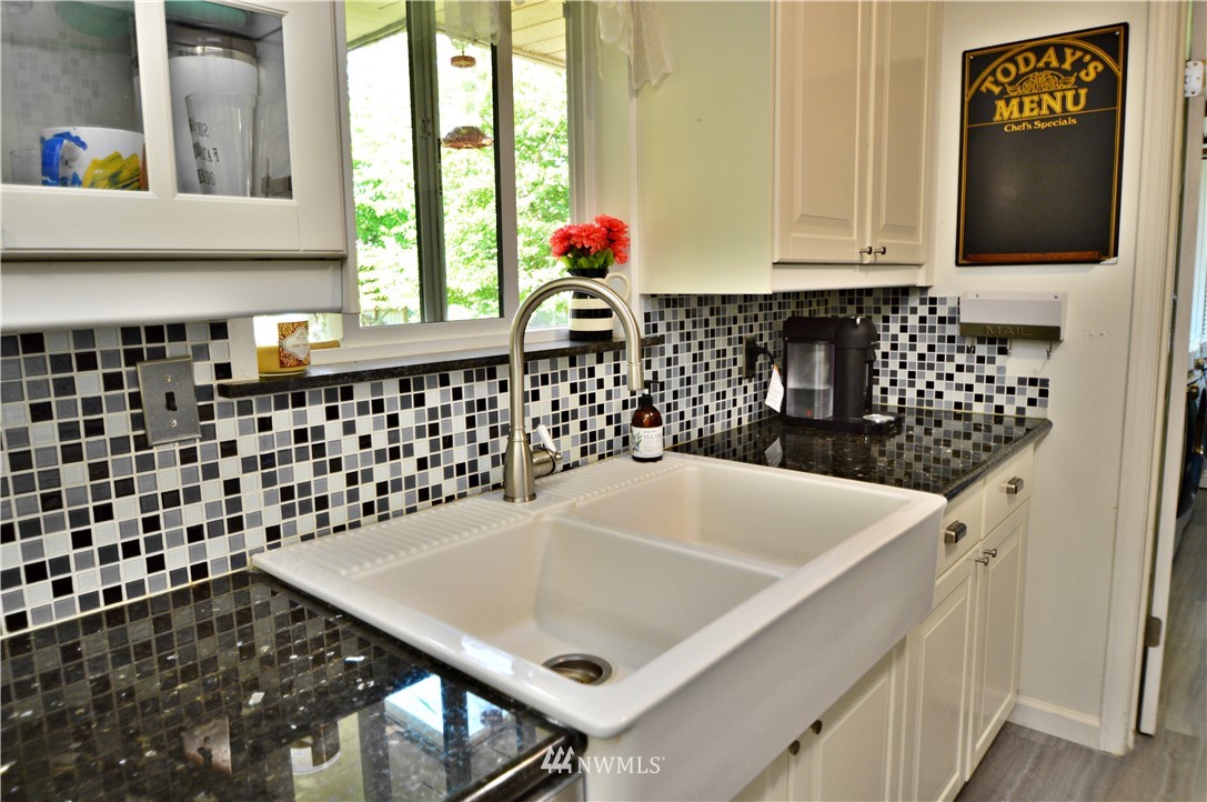 11323 Southeast 180th Place Renton, WA 98055 - Photo 8 of 27 Gallery Image 8