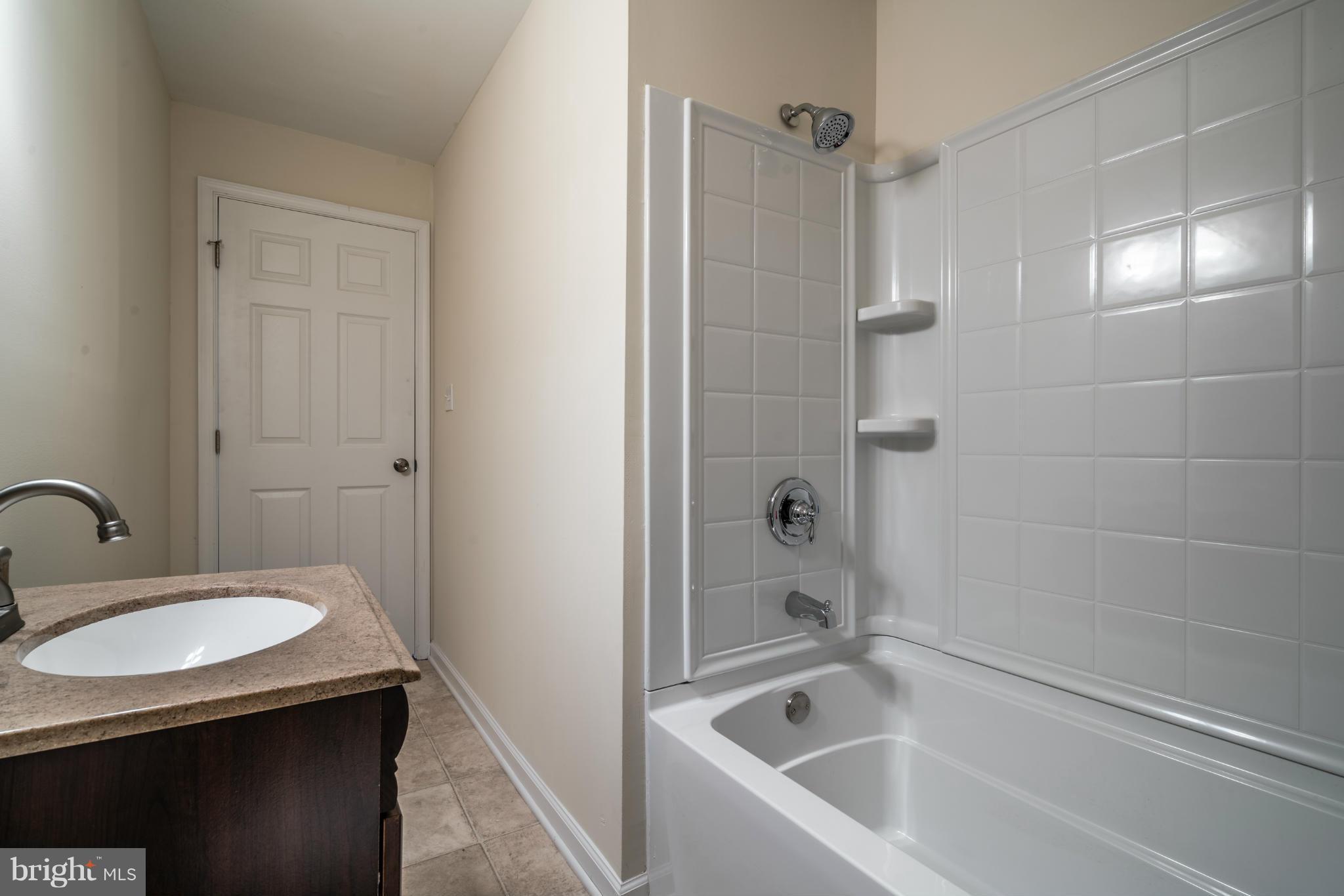 51 Pendleton Road Fredericksburg, VA 22405 - Photo 12 of 20 Bath