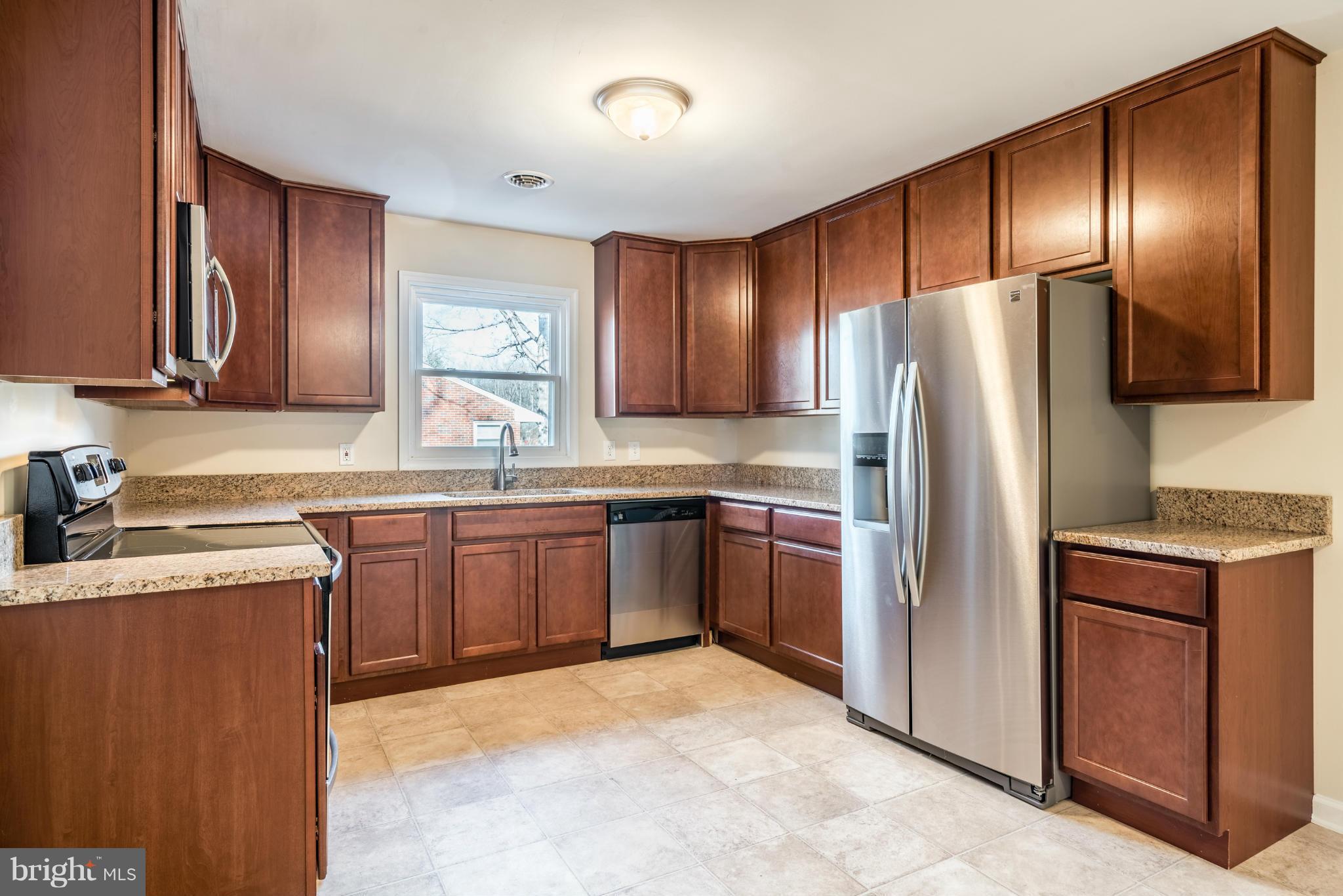 51 Pendleton Road Fredericksburg, VA 22405 - Photo 10 of 20 Kitchen
