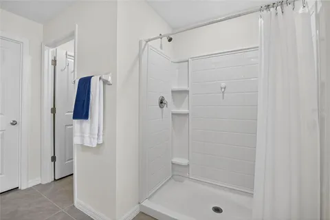 $500,000 | 7751 Rosewood Gdn Loop, Temple Terrace, FL 33637