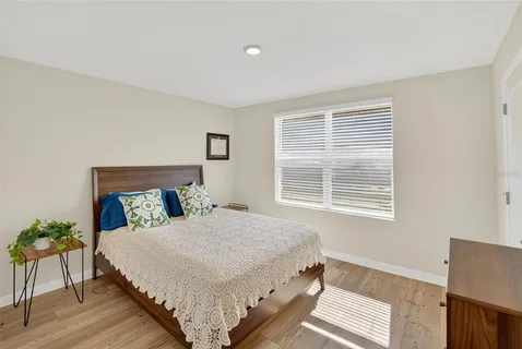 $500,000 | 7751 Rosewood Gdn Loop, Temple Terrace, FL 33637