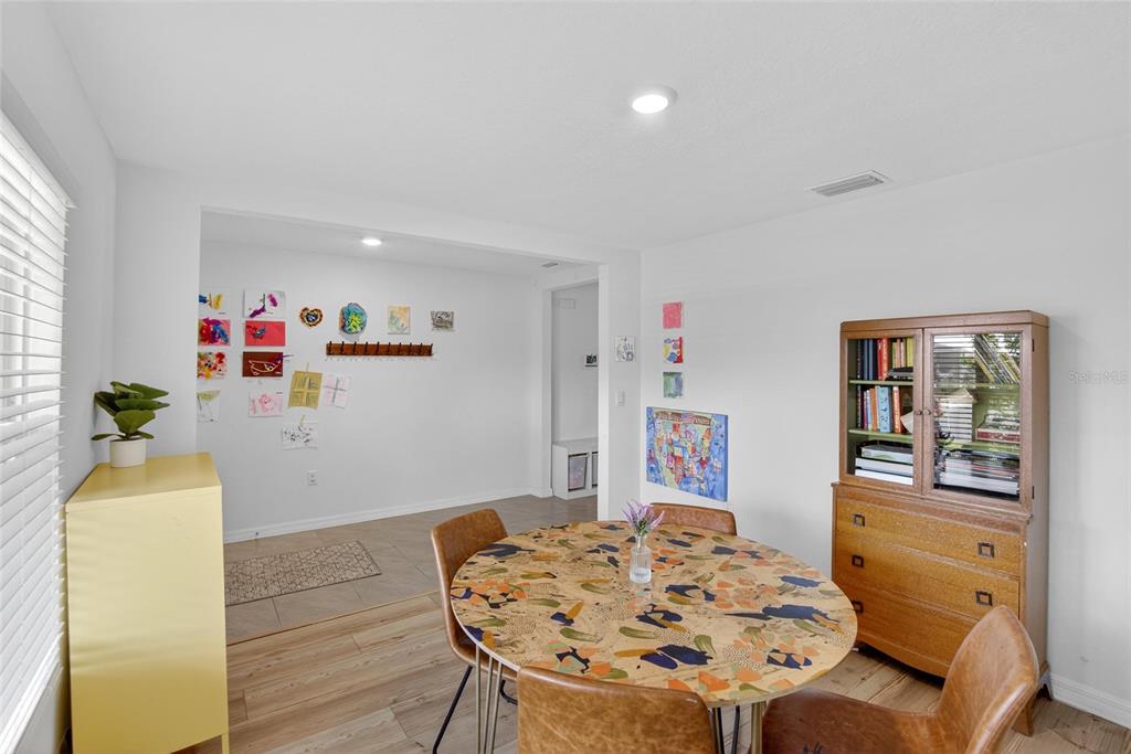 7751 Rosewood Gdn Loop Temple Terrace, FL 33637 - Photo 5 of 38