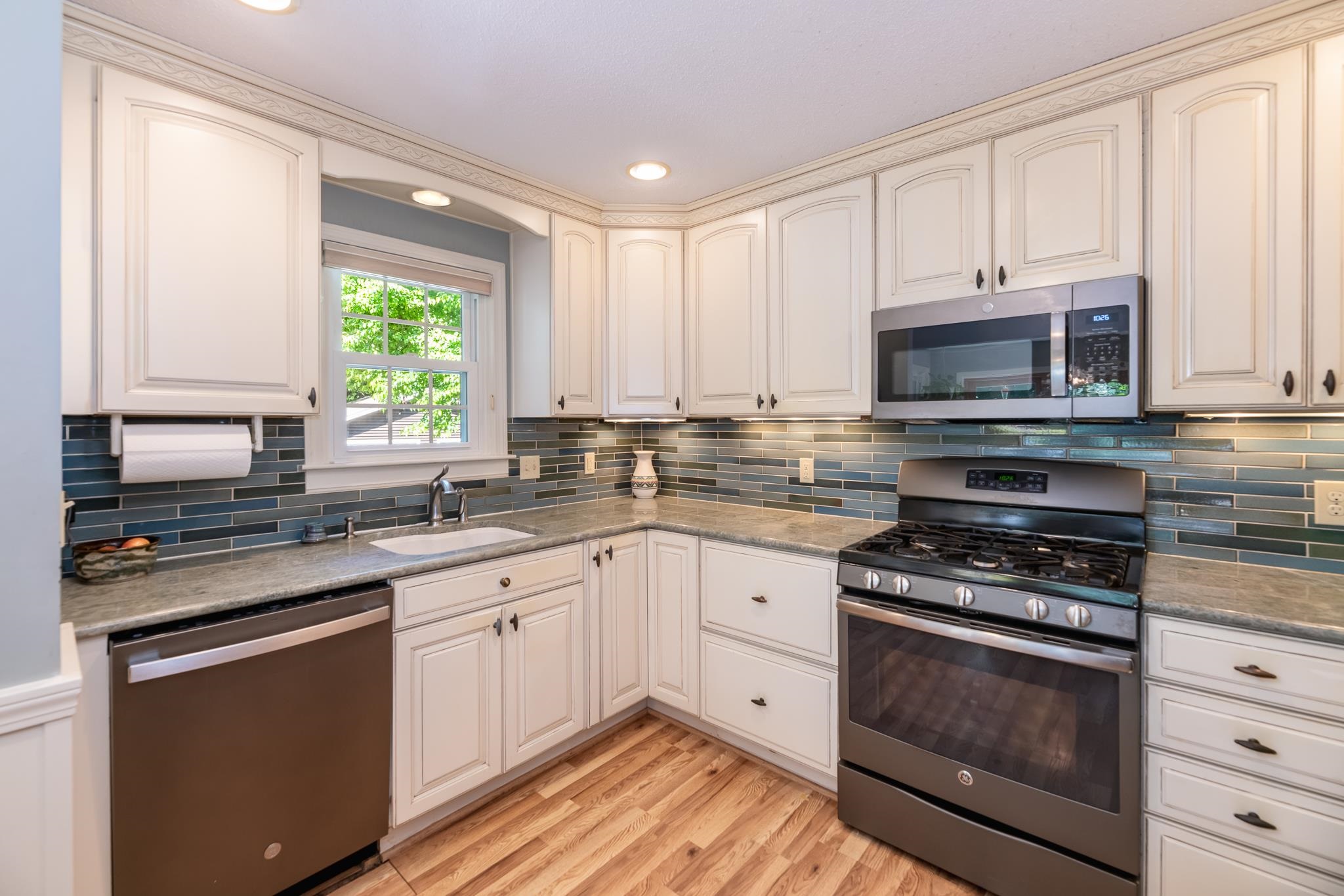 582 Shaker Jerry Road Moultonborough, NH 03254 - Photo 8 of 59