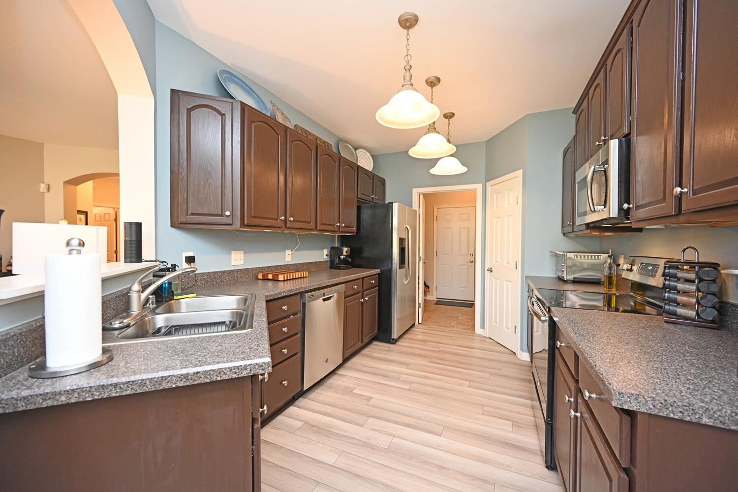 614 Rivers Breeze Drive Ludlow, KY 41016 - Photo 13 of 35