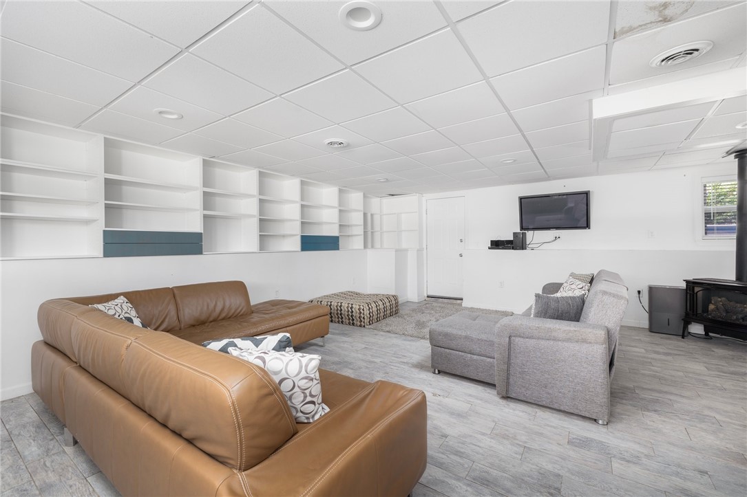 80 Old Pine Road Narragansett, RI 02882 - Photo 19 of 30