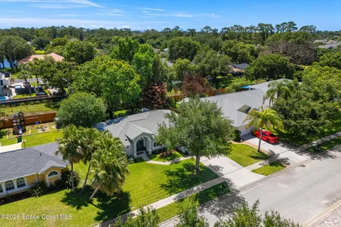 $400,000 | 676 Sheridan Woods Drive, Melbourne, FL 32904