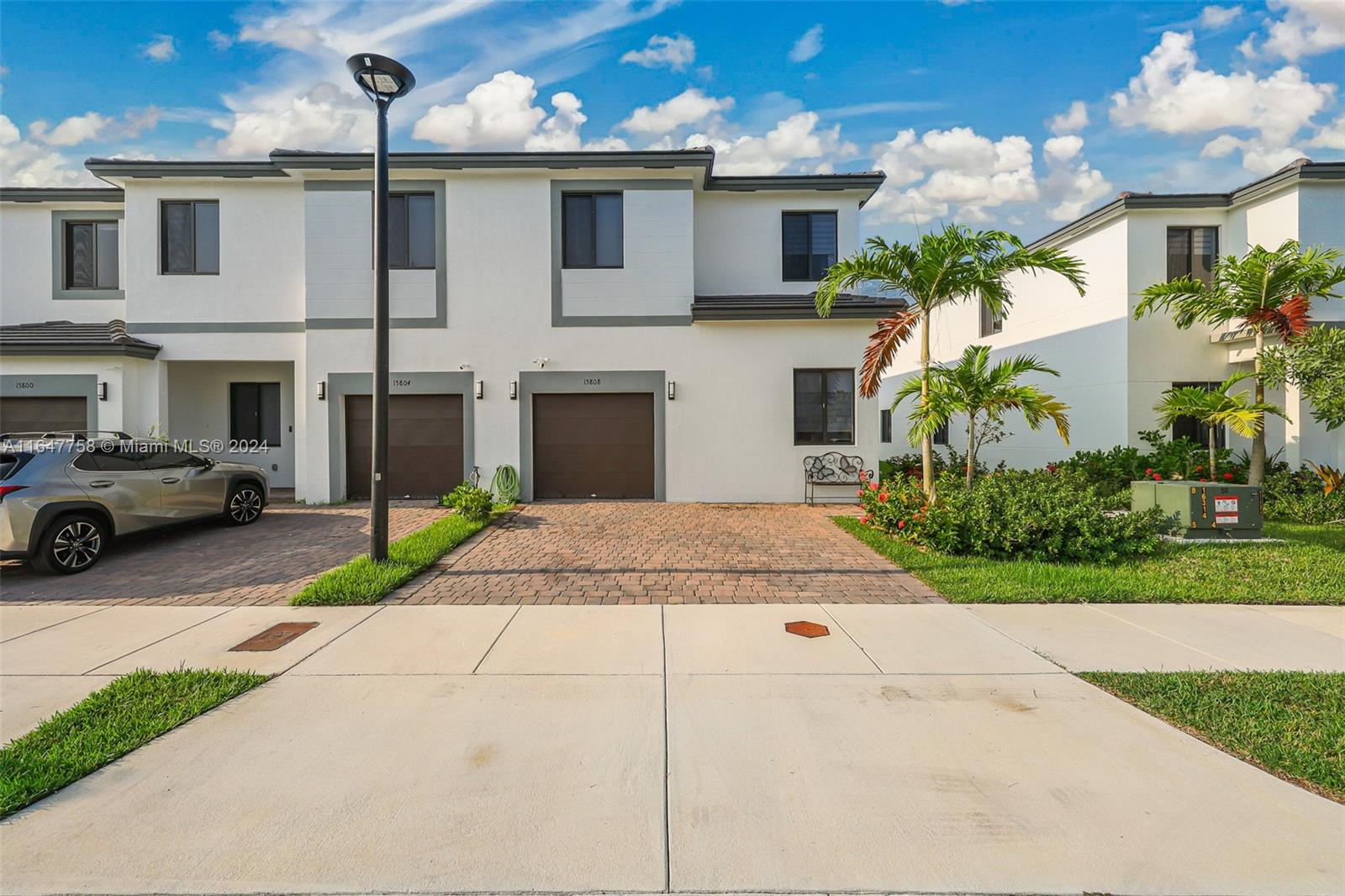 15808 Southwest 136 Way Miami, FL 33196 - Photo 1 of 39