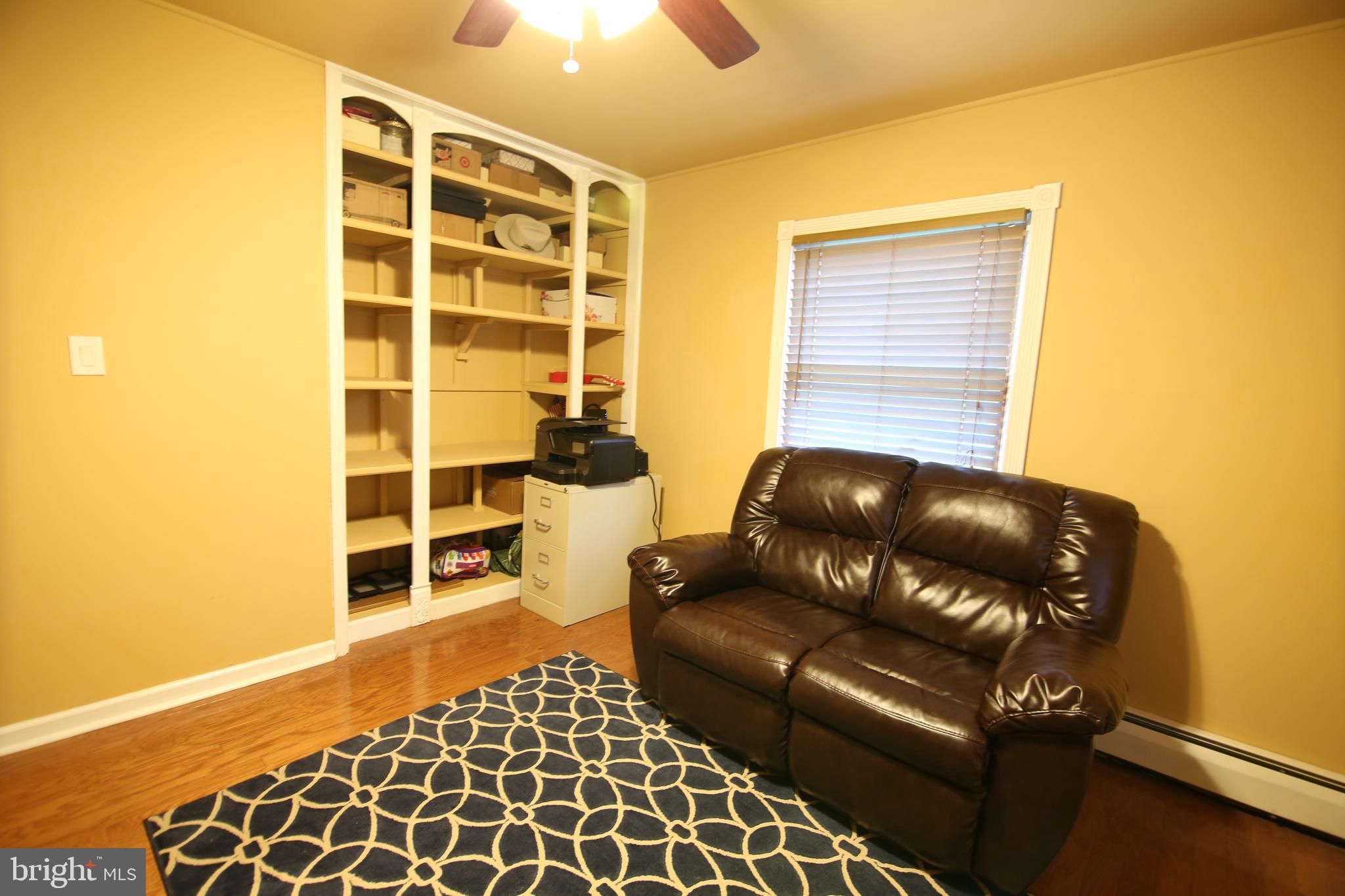 40 Canary Road Levittown, PA 19057 - Photo 11 of 24