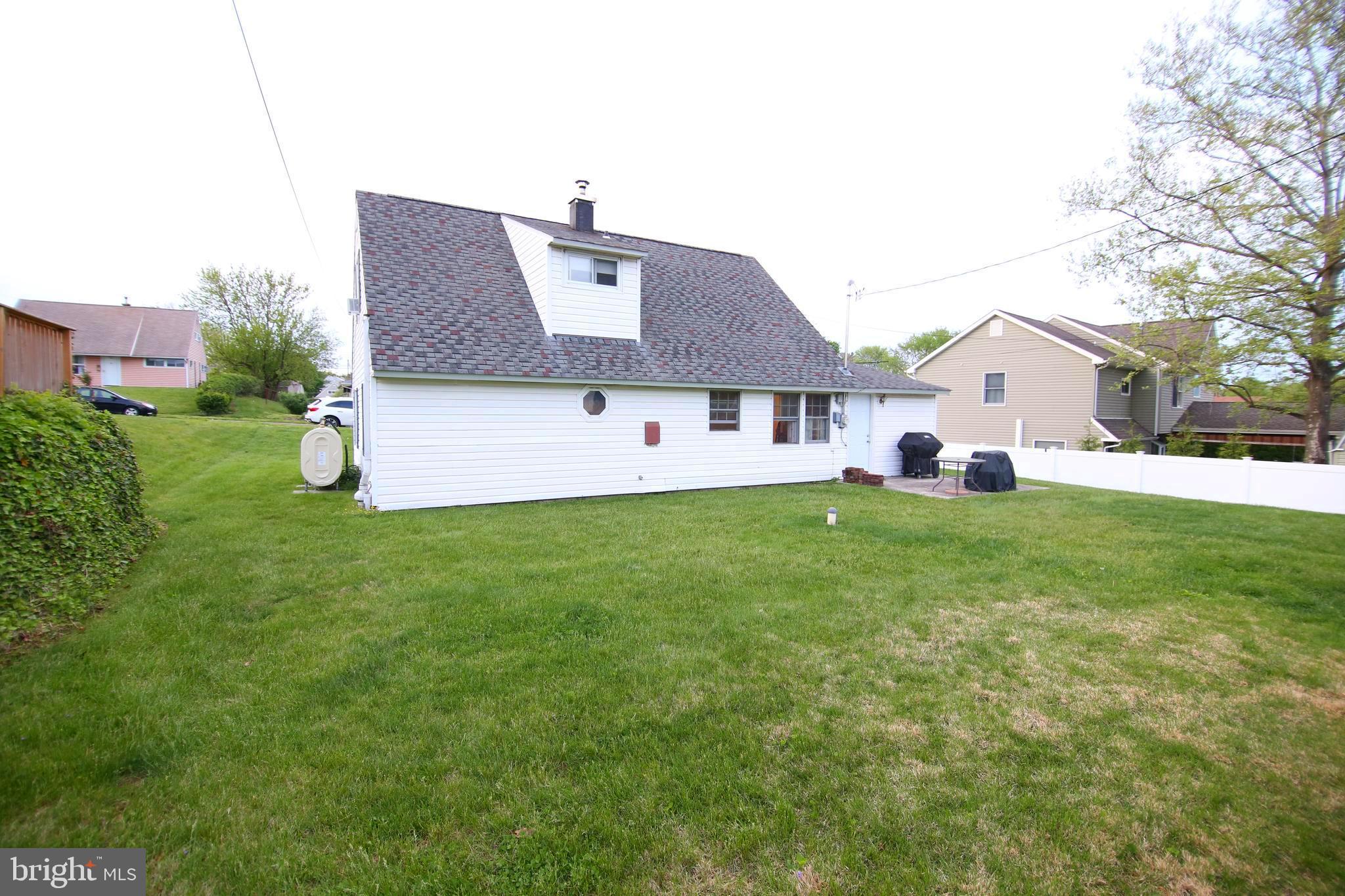 40 Canary Road Levittown, PA 19057 - Photo 23 of 24