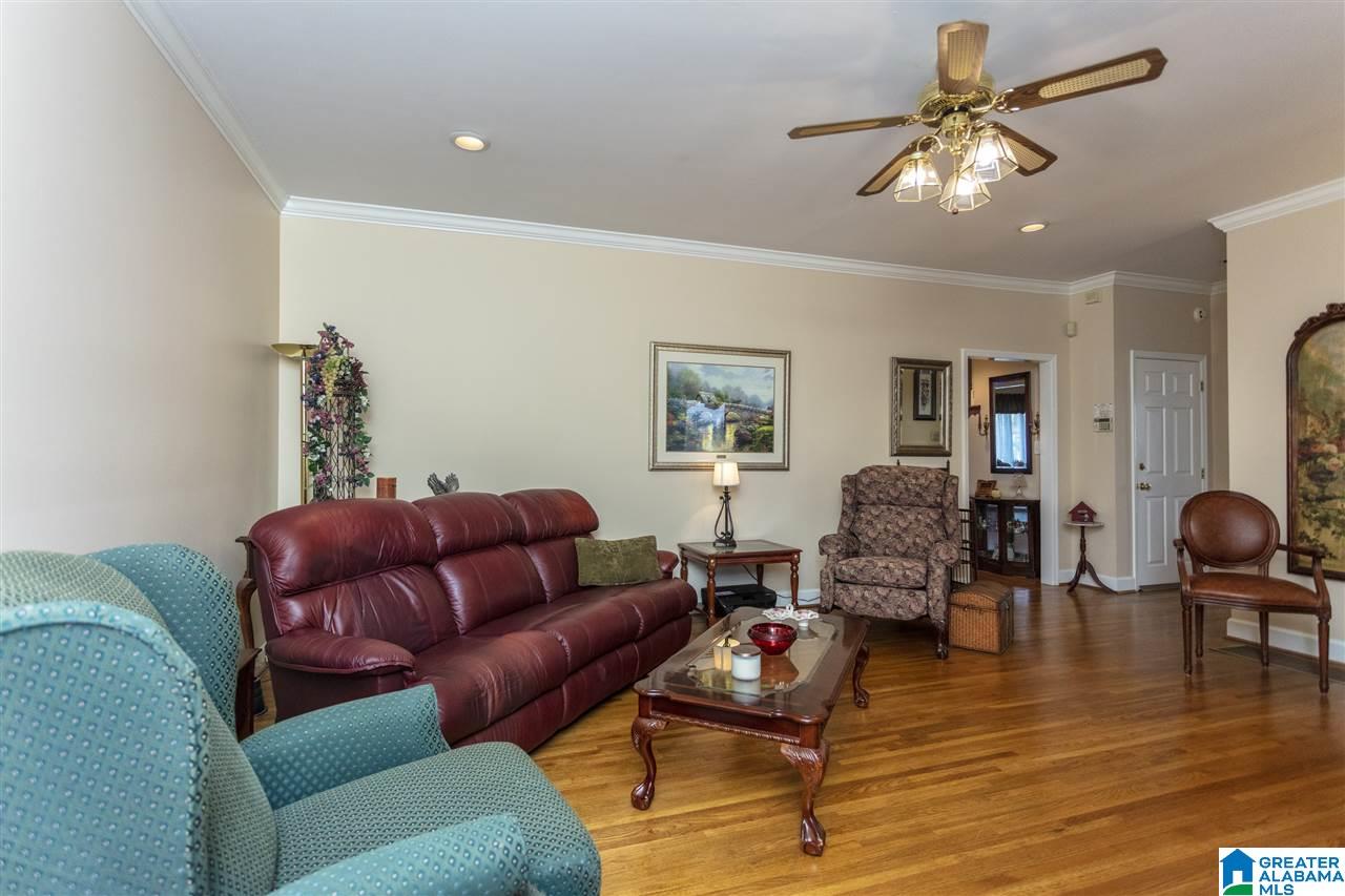 4041 South Shades Crest Road Birmingham, AL 35244 - Photo 3 of 45
