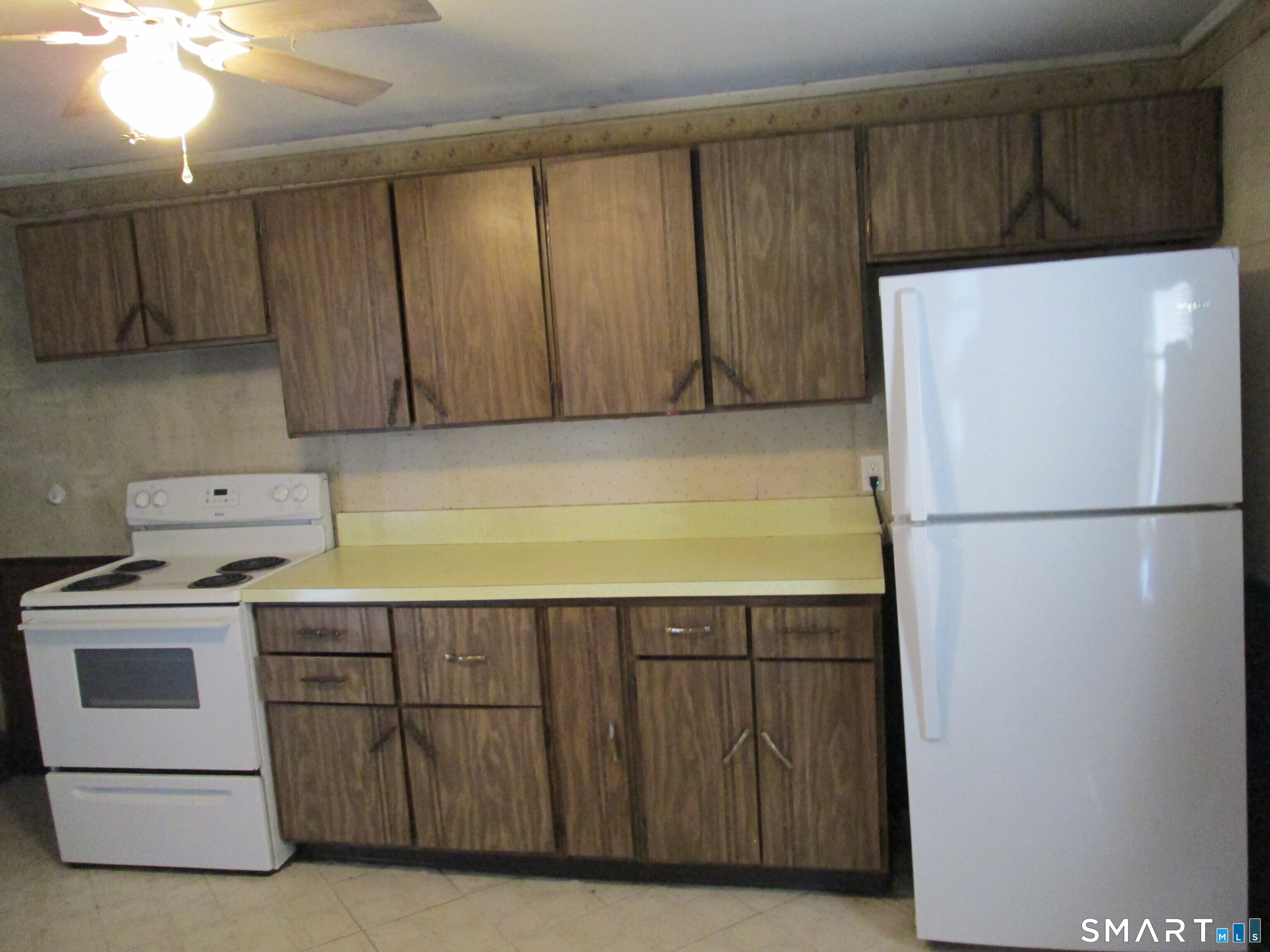 124 Spring Street Naugatuck, CT 06770 - Photo 5 of 19