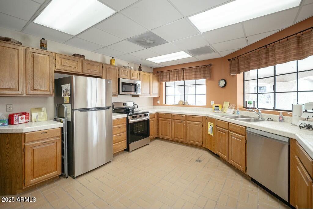 9151 West Greenway Road, Unit 276 Peoria, AZ 85381 - Photo 29 of 36 Community
