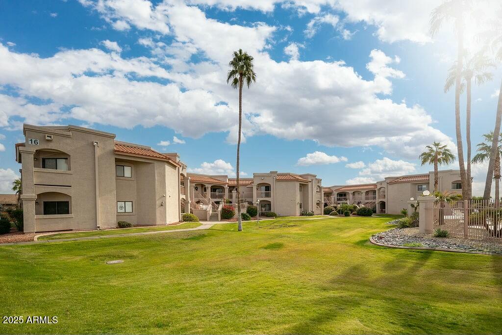 9151 West Greenway Road, Unit 276 Peoria, AZ 85381 - Photo 33 of 36 Community