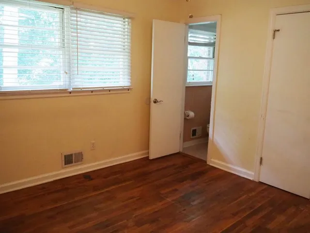 $1,350 | 1457 Thunderwood Lane Southwest, Mableton, GA 30126