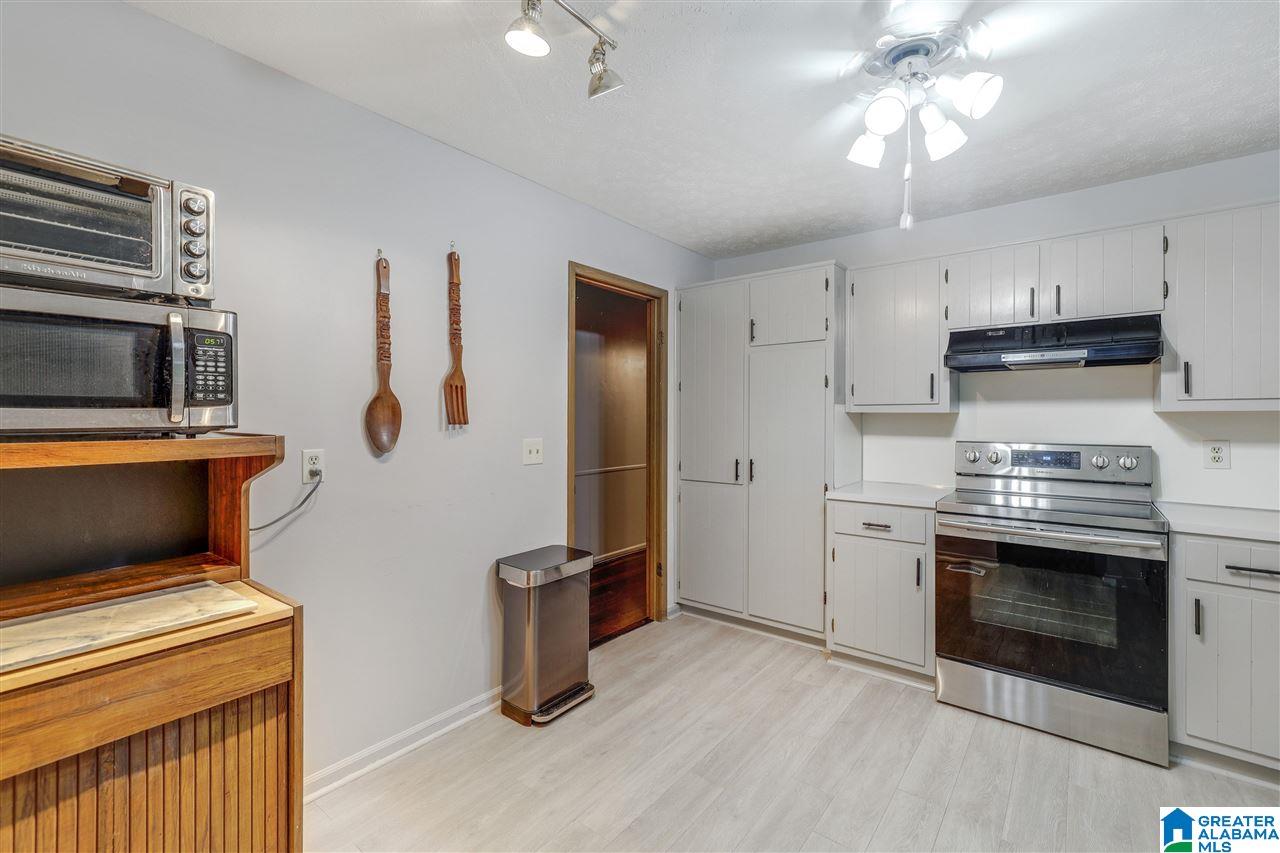 5354 Dixieland Road Birmingham, AL 35210 - Photo 11 of 30
