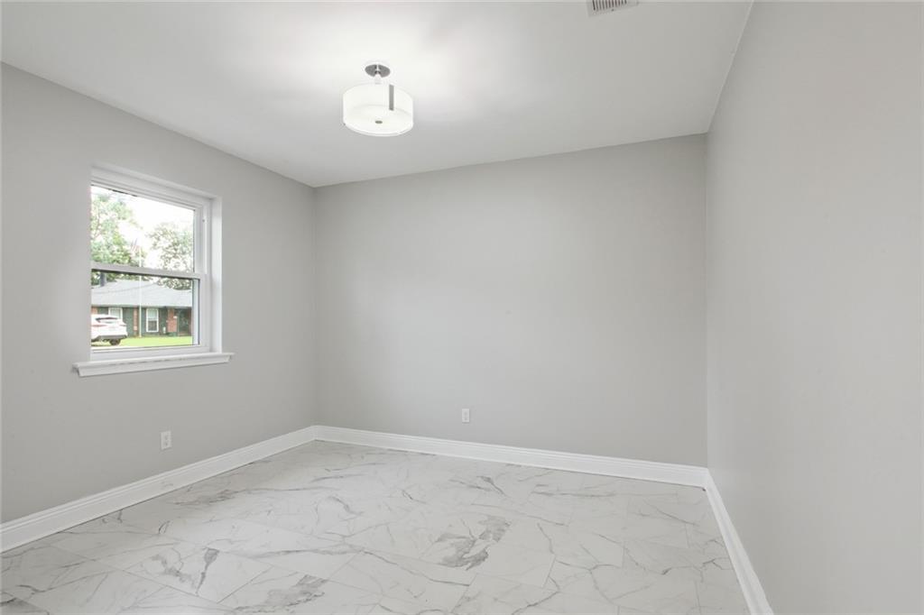 8709 Southdown Lane River Ridge, LA 70123 - Photo 6 of 18 Gallery Image 6