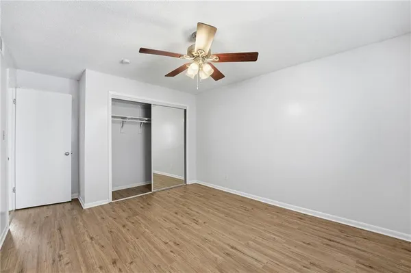 $160,000 | 6232 Robinson Street, Unit 2, Overland Park, KS 66202