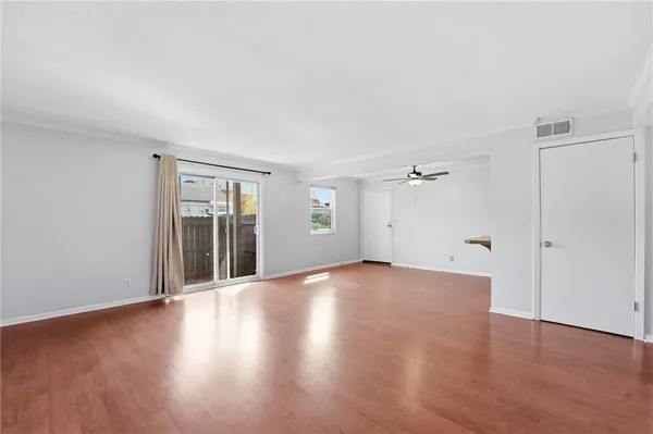 $160,000 | 6232 Robinson Street, Unit 2, Overland Park, KS 66202