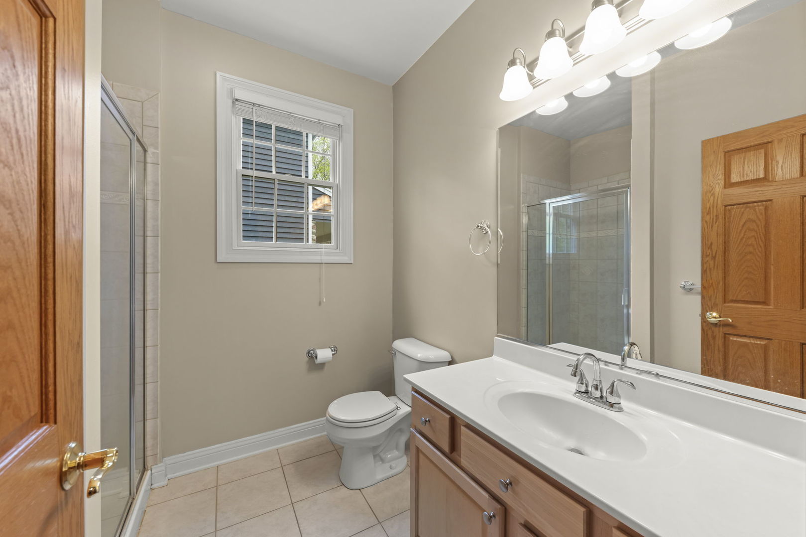 1570 Orchard Road Wheaton, IL 60189 - Photo 16 of 48