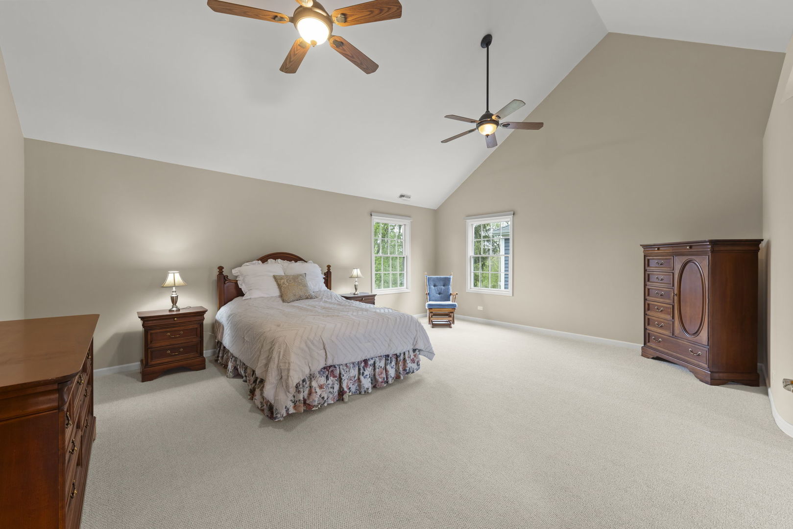 1570 Orchard Road Wheaton, IL 60189 - Photo 18 of 48