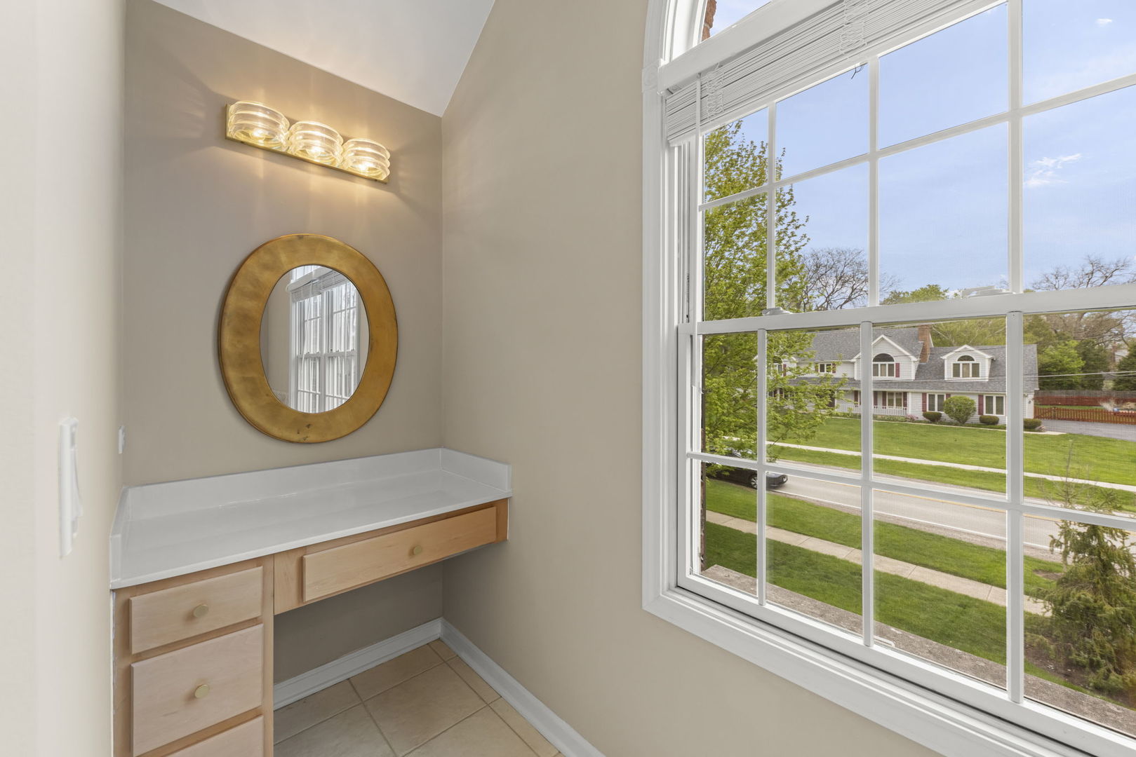 1570 Orchard Road Wheaton, IL 60189 - Photo 22 of 48